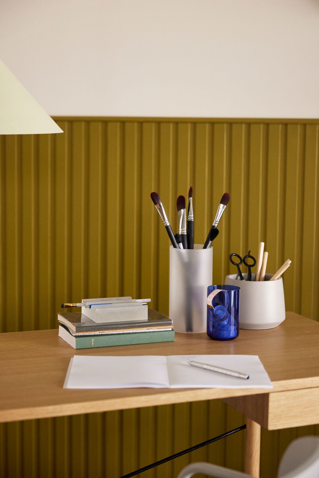 Studio Schreibtisch Naturfarben