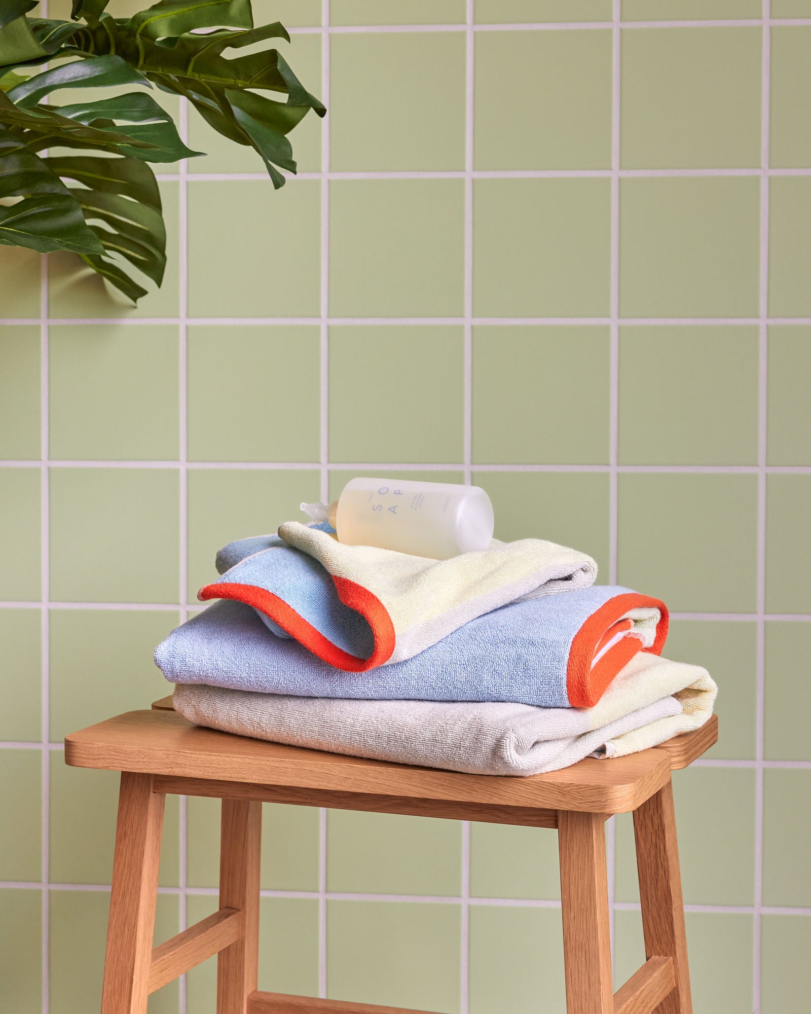 Ground Hocker Naturfarben