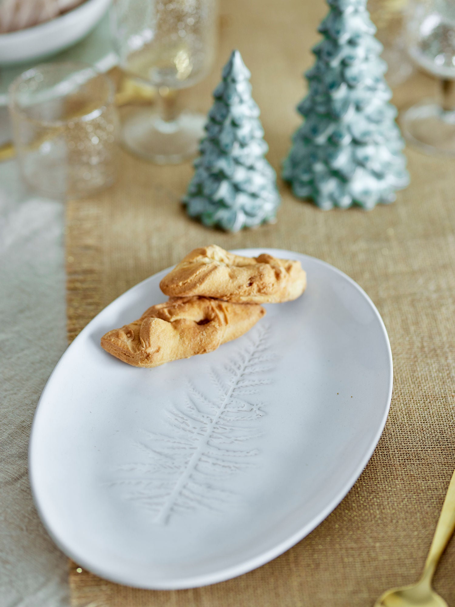 Winter Servierplatte Natur Steingut Oval Form Festliche Tafeln