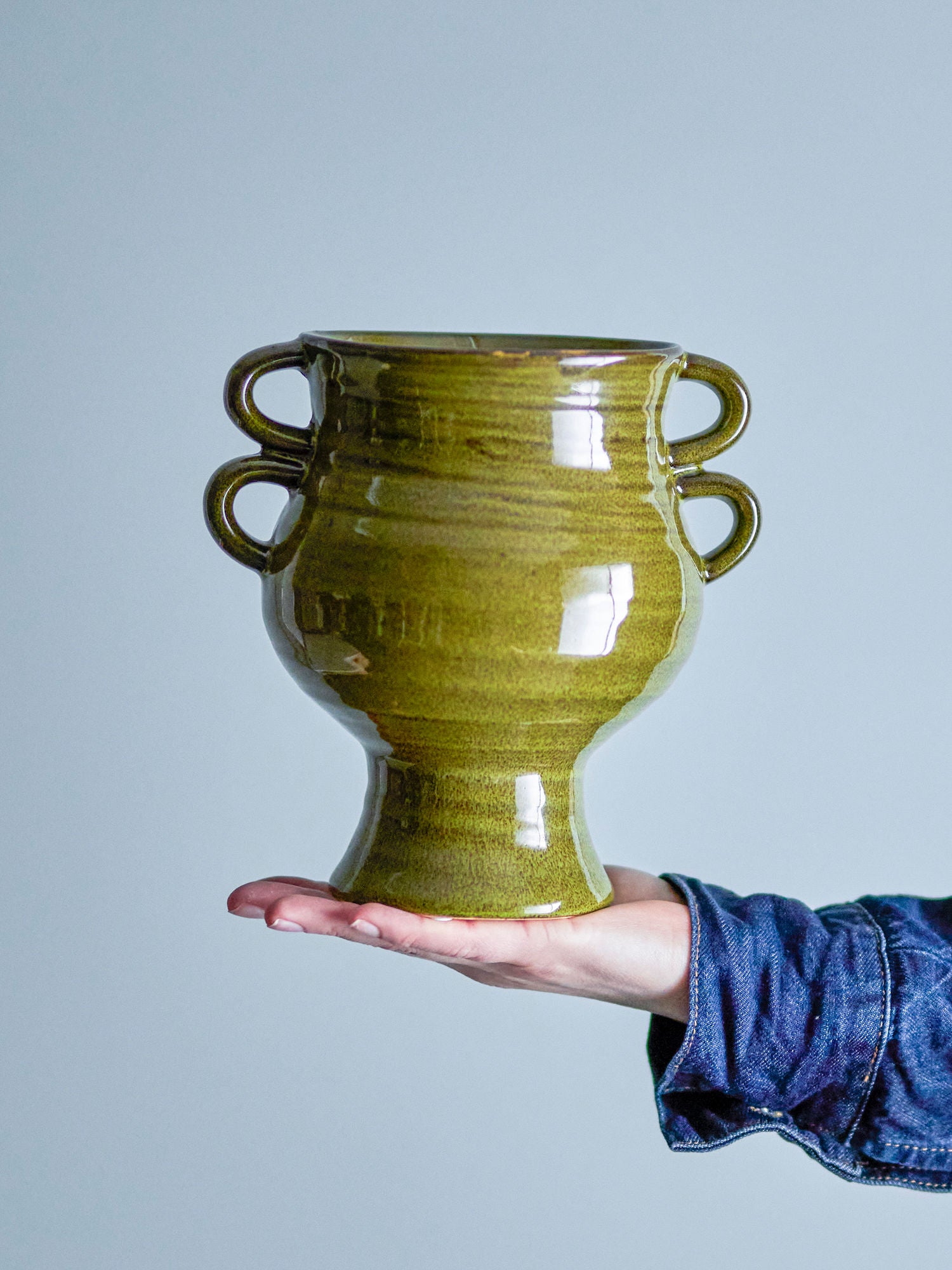 Raia Blumentopf Grün Steinzeug mit Warmer Glasur und Zeitlosem Design